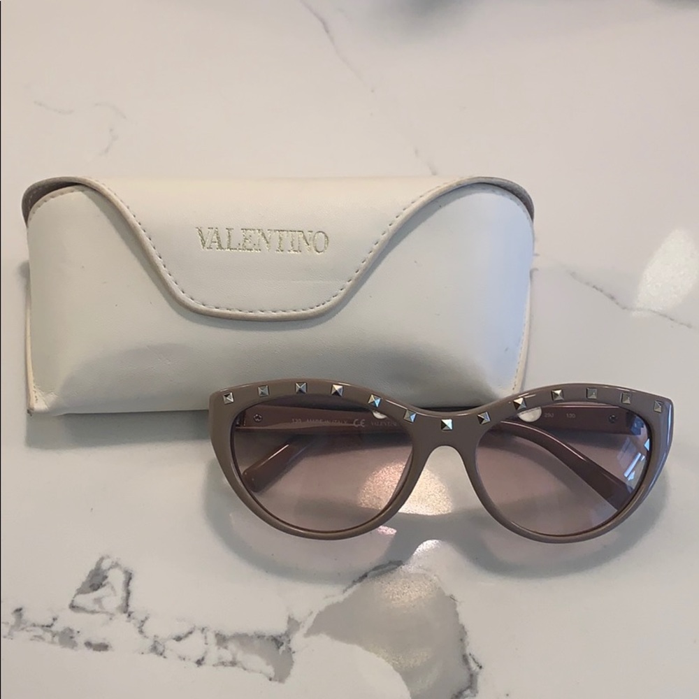 COPY - Valentino V 641s Women’s Studded Sunglasses
